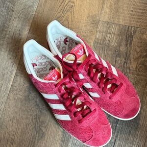 Adidas Men's Bold Red Sneakers